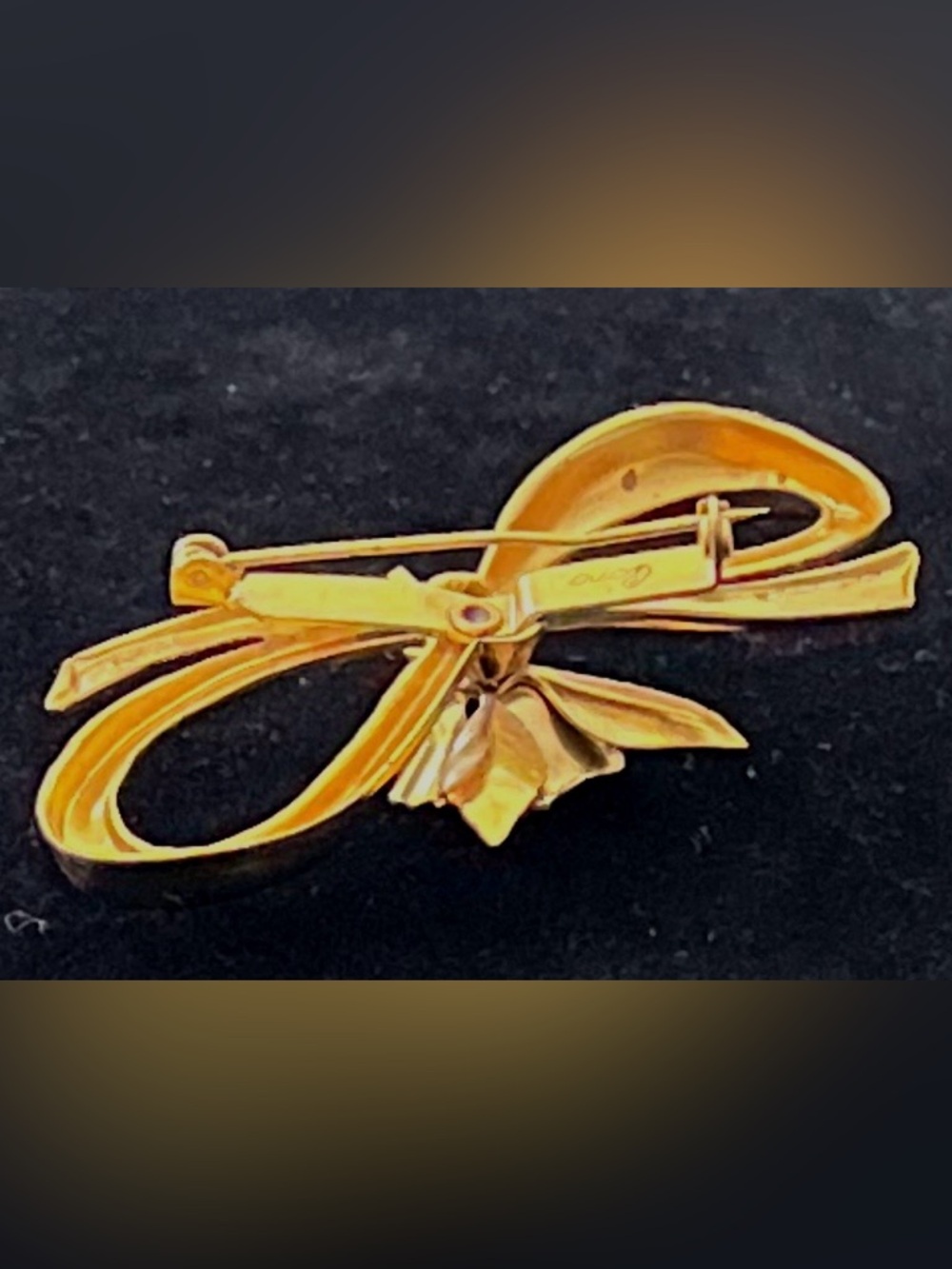 Coro Pegasus Gold-Tone Rose and Bow Brooch - Picture 5 of 8
